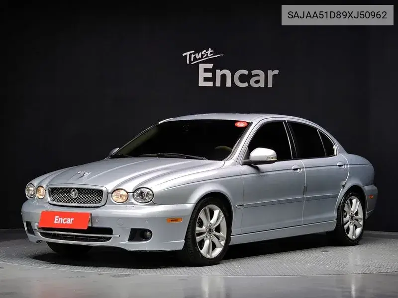 Jaguar X-Type 2009 года выпуска