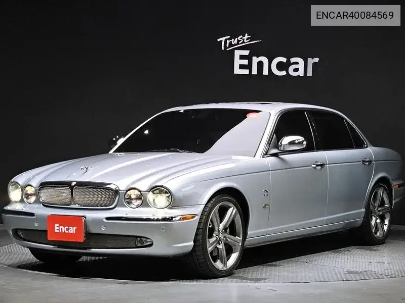 Jaguar XJ 2006 года выпуска