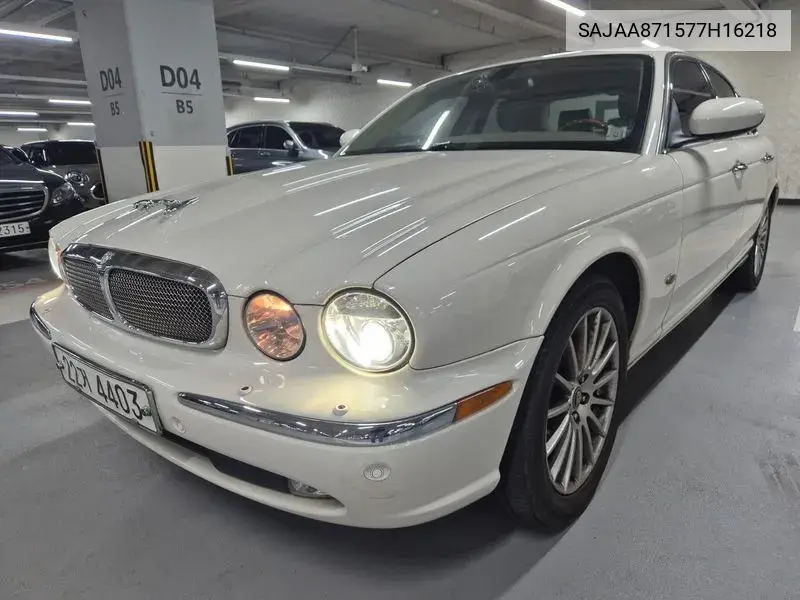 Jaguar XJ 2007 года выпуска