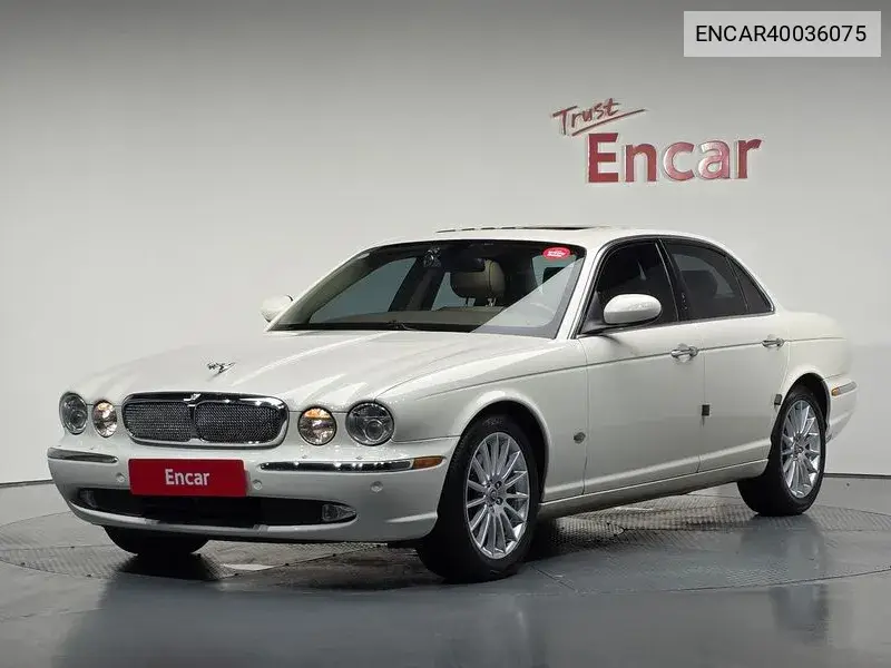 Jaguar XJ 2007 года выпуска