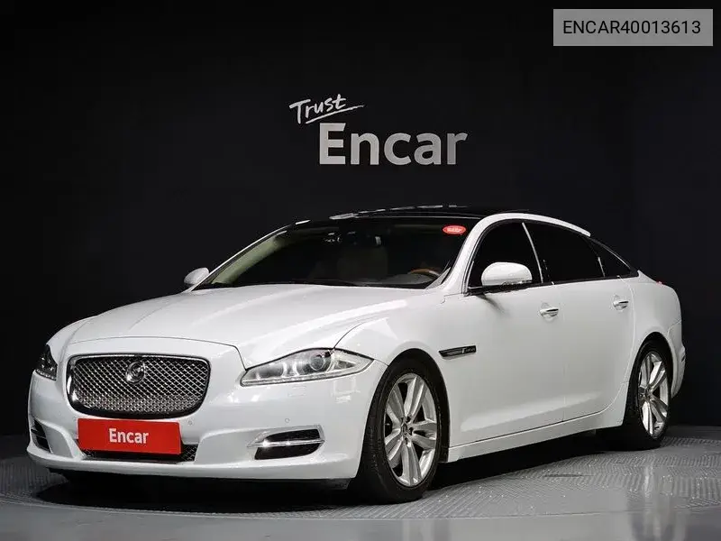 Jaguar XJ 2013 года выпуска