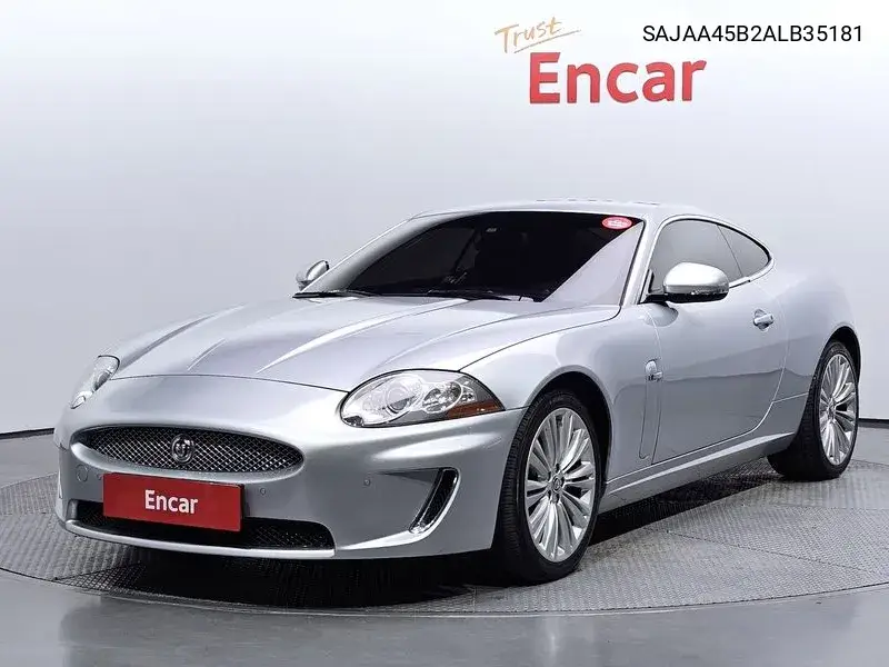 Jaguar XK 2010 года выпуска