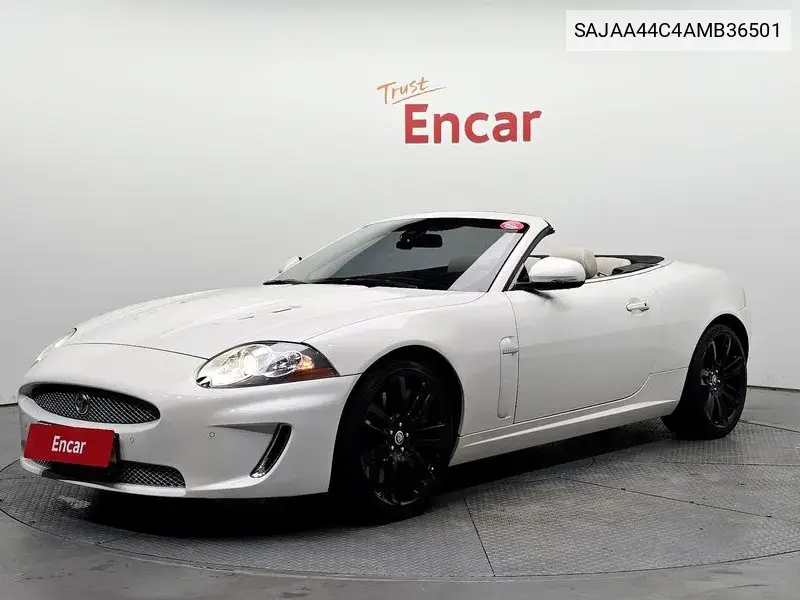 Jaguar XKR 2010 года выпуска