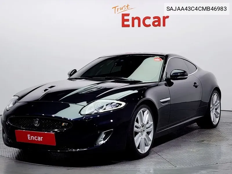 Jaguar XKR 2012 года выпуска
