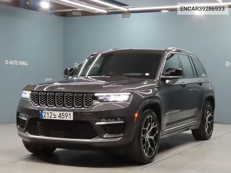 Jeep Cherokee 2023 года выпуска