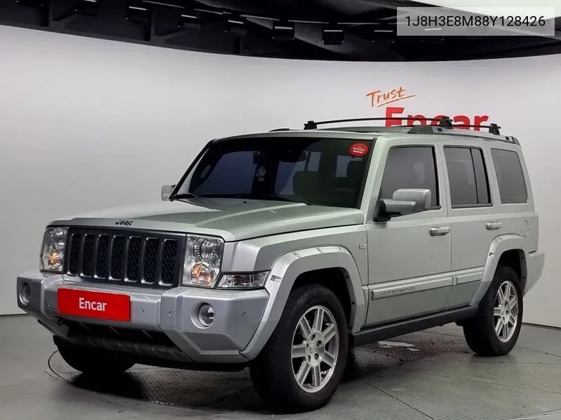 Jeep Commander 2008 года выпуска