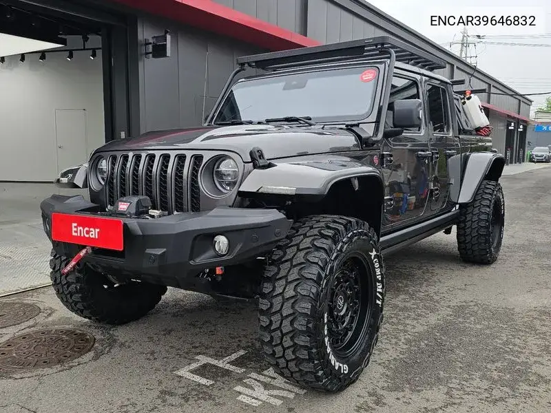 Jeep Gladiator 2021 года выпуска