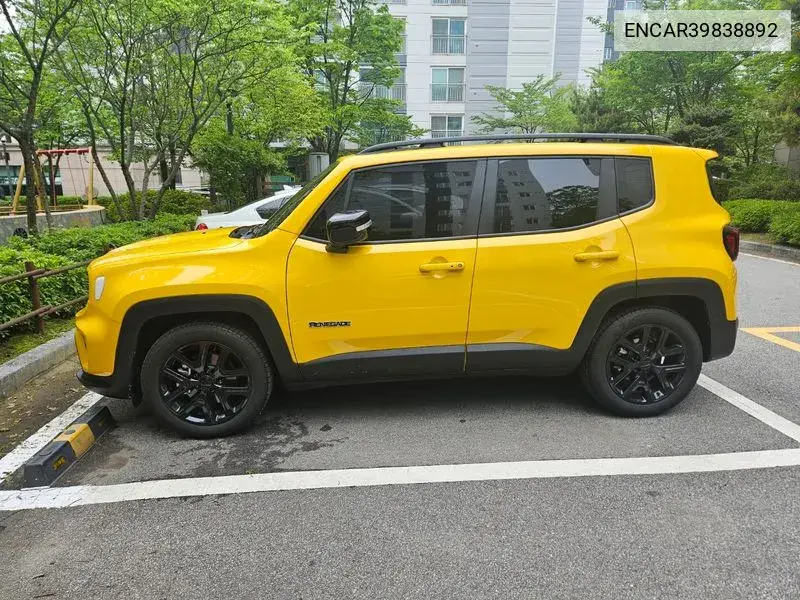 Jeep Renegade 2023 года выпуска