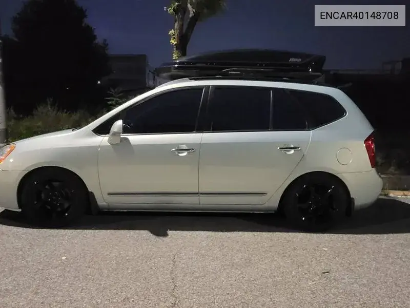 Kia Carens 2008 года выпуска
