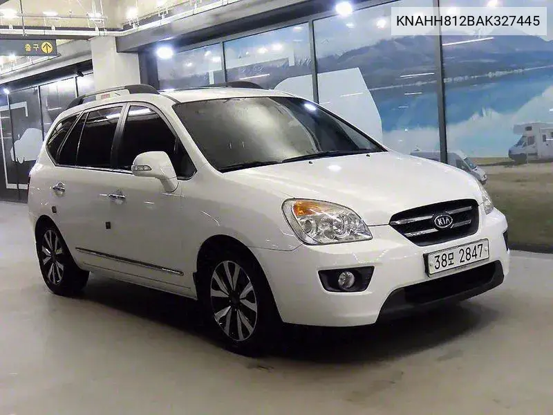 Kia Carens 2010 года выпуска