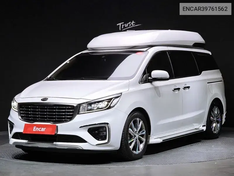 Kia Carnival 2014 года выпуска