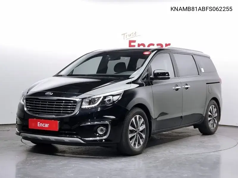 Kia Carnival 2015 года выпуска