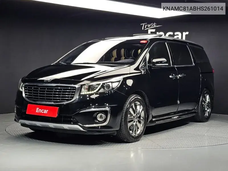Kia Carnival 2016 года выпуска