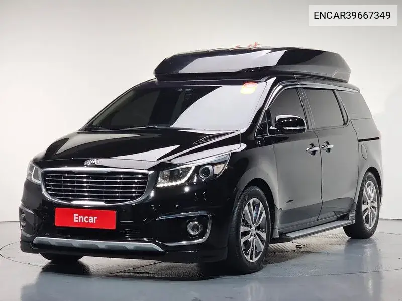 Kia Carnival 2017 года выпуска