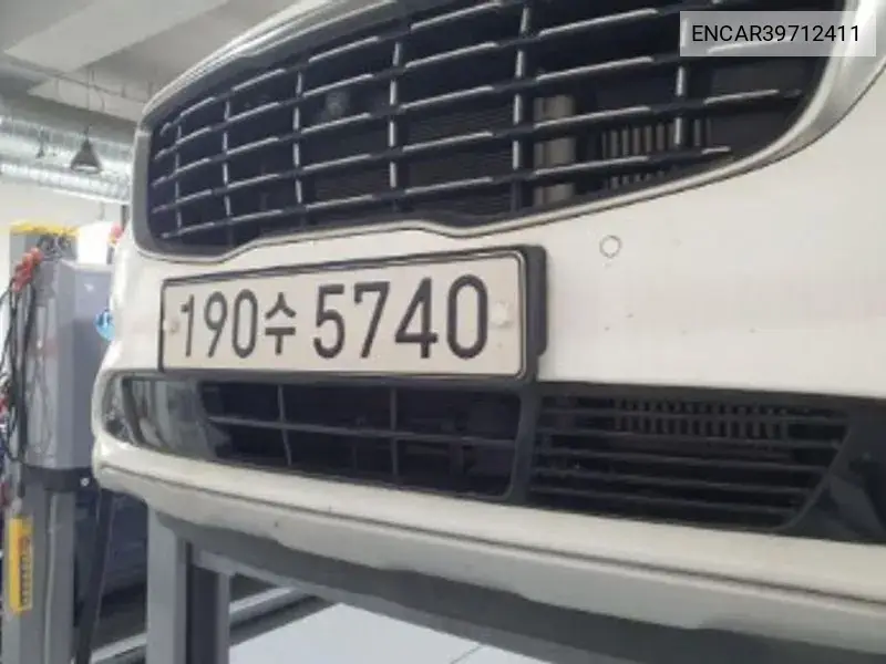 Kia Carnival 2018 года выпуска