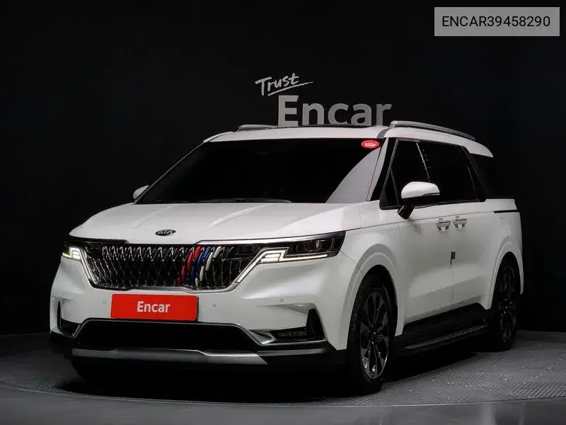 Kia Carnival 2020 года выпуска
