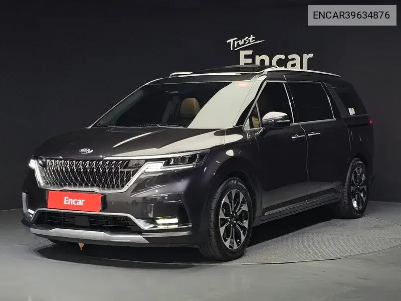 Kia Carnival 2020 года выпуска