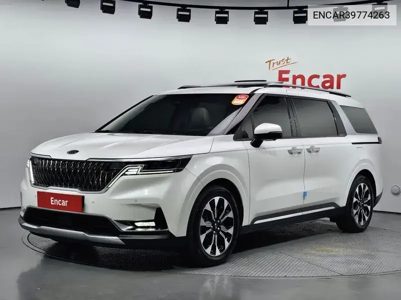 Kia Carnival 2020 года выпуска