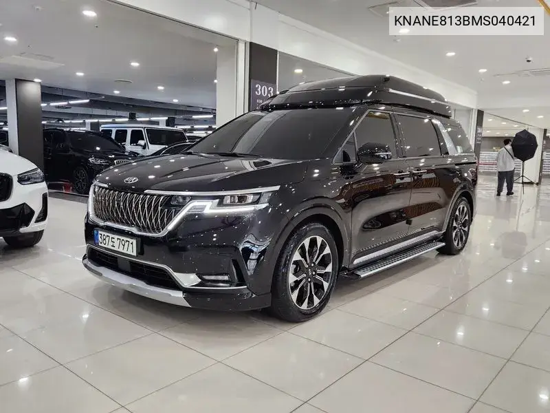 Kia Carnival 2021 года выпуска