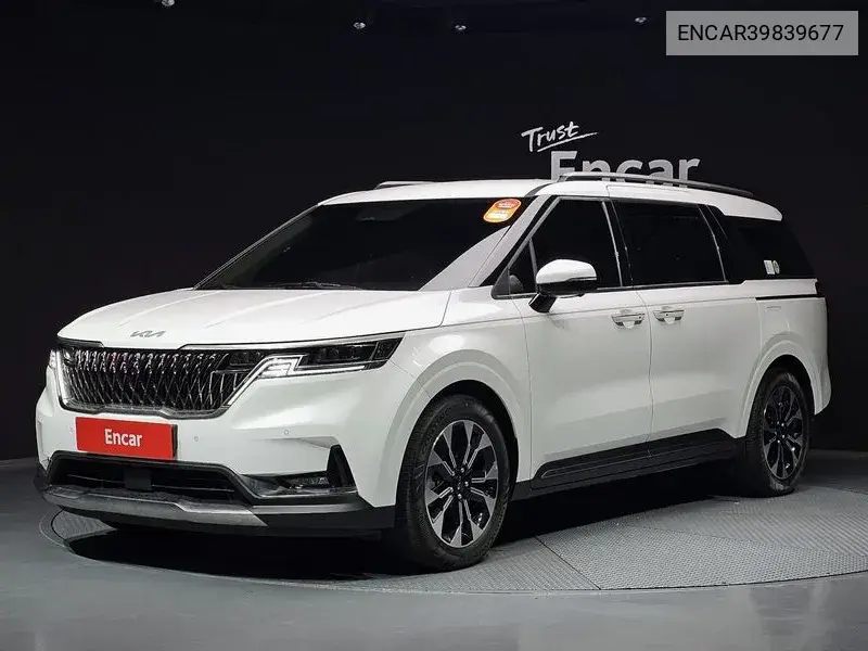 Kia Carnival 2021 года выпуска