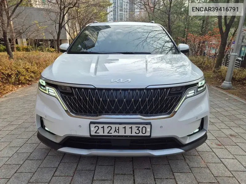 Kia Carnival 2022 года выпуска