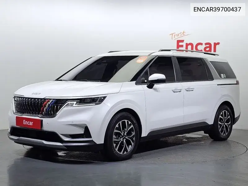 Kia Carnival 2022 года выпуска