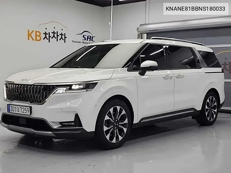 Kia Carnival 2022 года выпуска