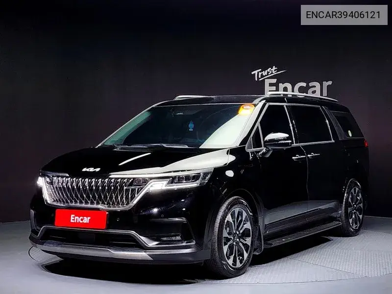 Kia Carnival 2023 года выпуска