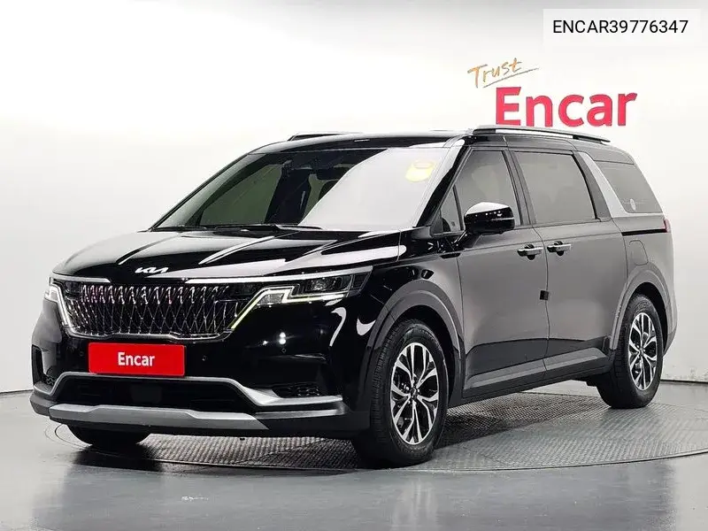 Kia Carnival 2023 года выпуска