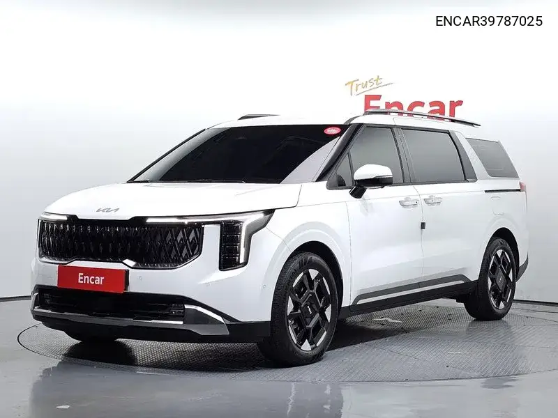 Kia Carnival 2024 года выпуска