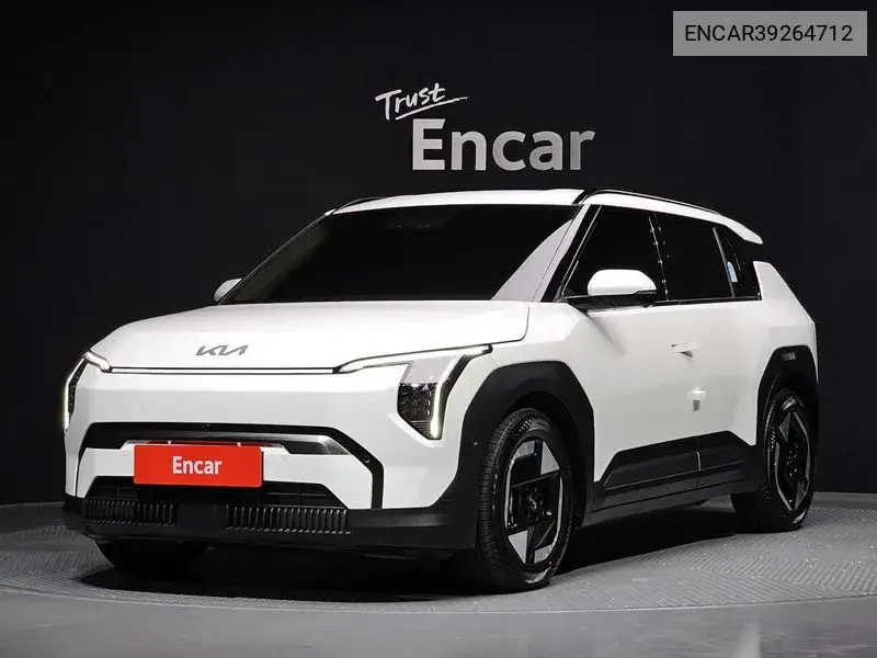Kia EV3 2024 года выпуска
