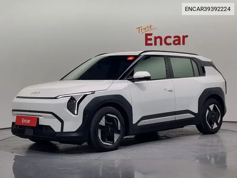 Kia EV3 2024 года выпуска