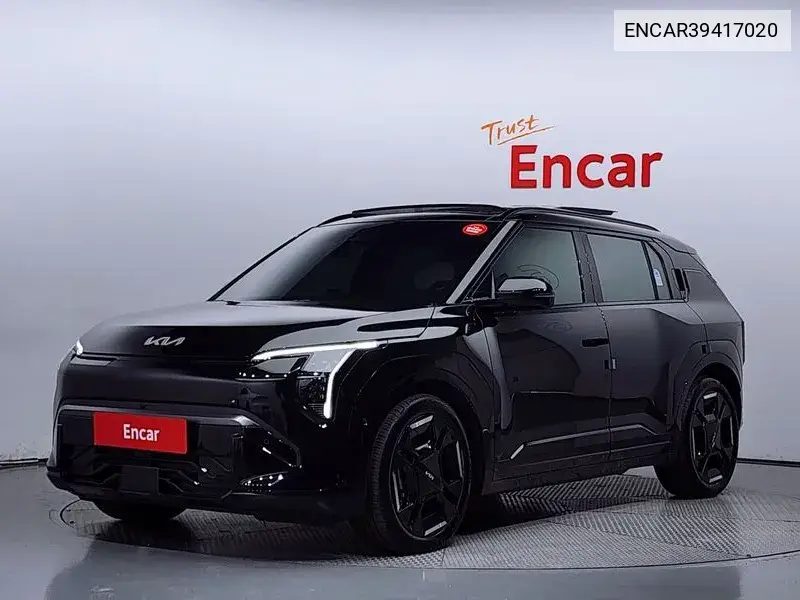 Kia EV3 2024 года выпуска