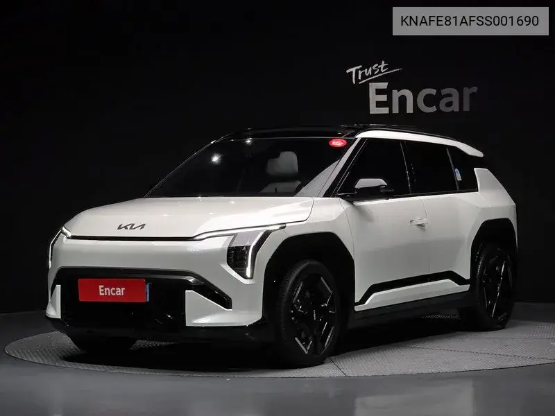 Kia EV3 2024 года выпуска