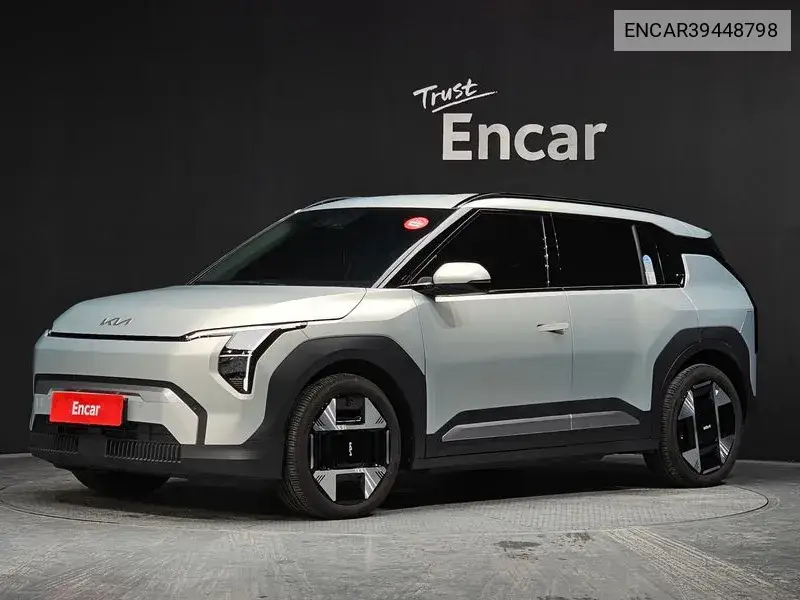 Kia EV3 2024 года выпуска
