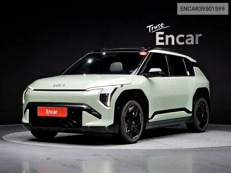 Kia EV3 2024 года выпуска