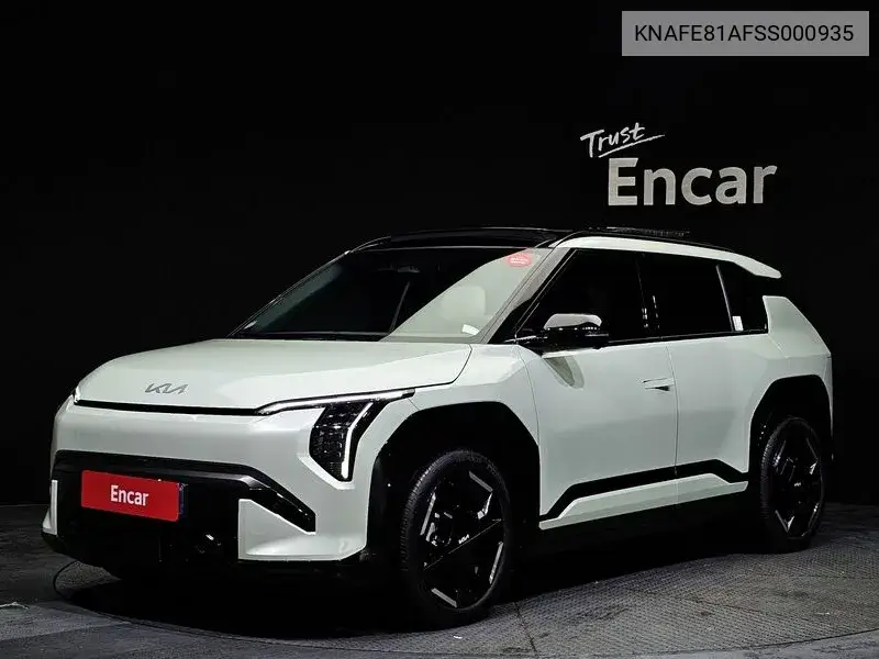 Kia EV3 2024 года выпуска