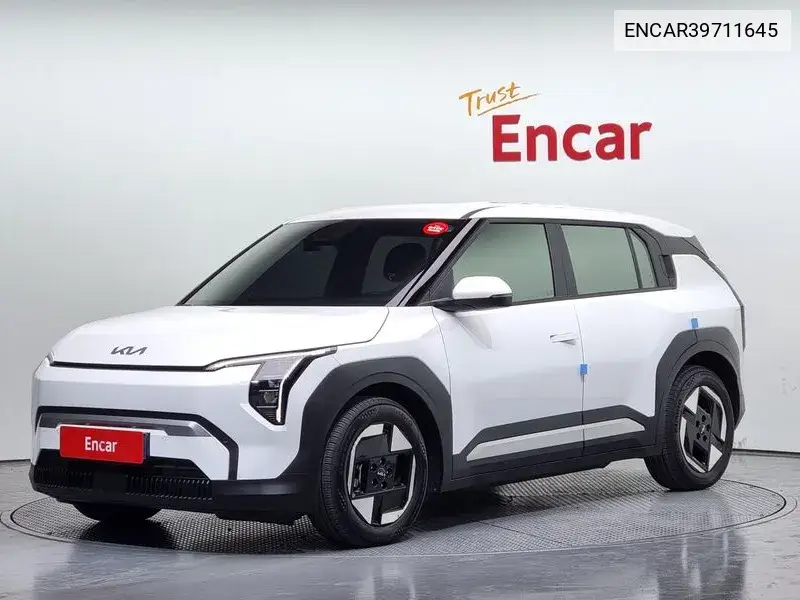 Kia EV3 2024 года выпуска