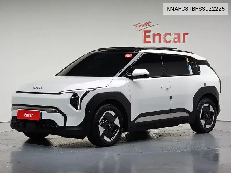 Kia EV3 2024 года выпуска