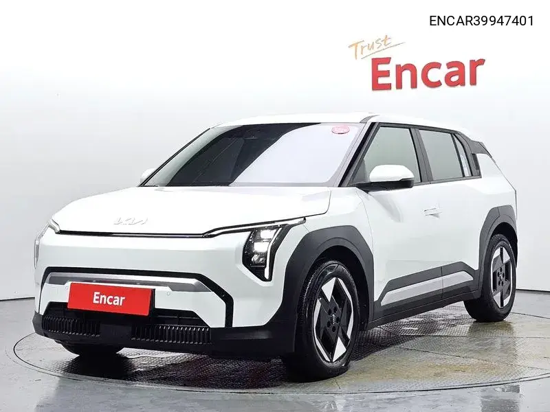 Kia EV3 2024 года выпуска
