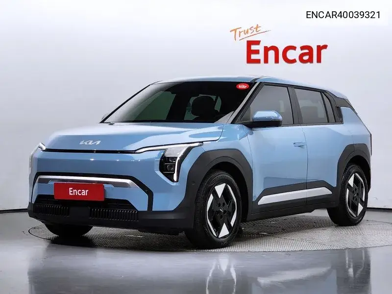 Kia EV3 2024 года выпуска