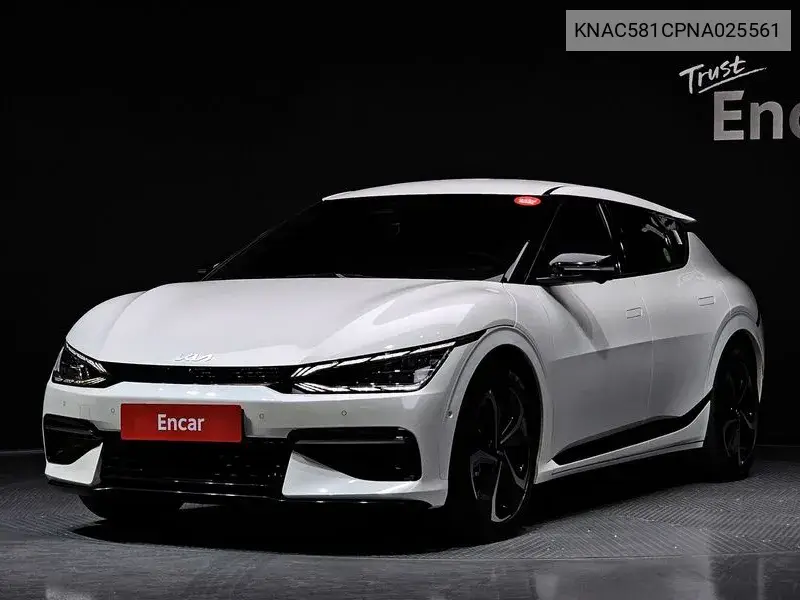 Kia EV6 2021 года выпуска