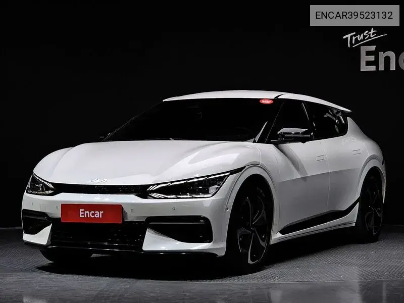Kia EV6 2021 года выпуска