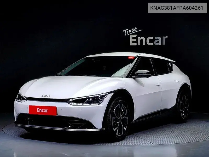 Kia EV6 2023 года выпуска
