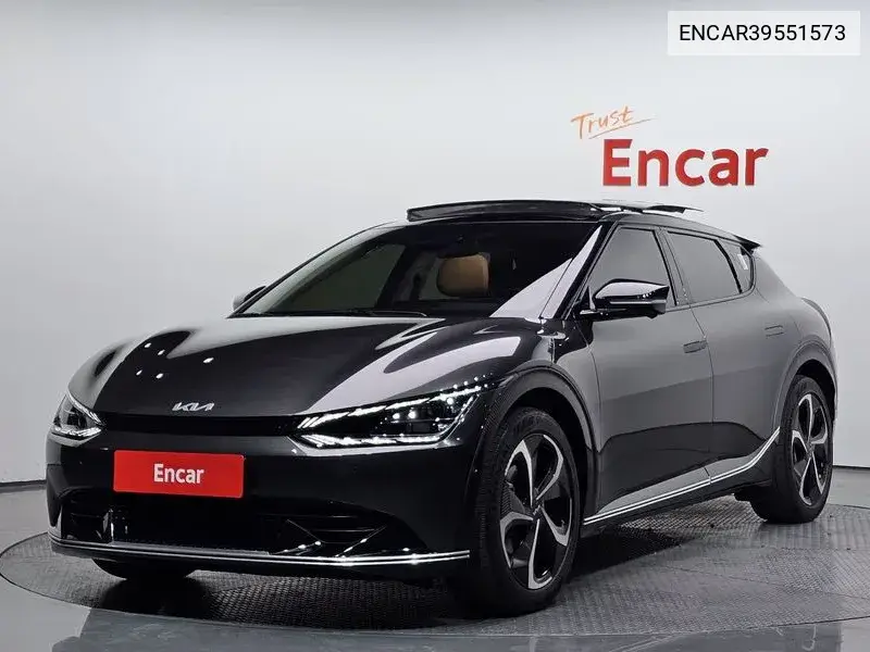 Kia EV6 2023 года выпуска