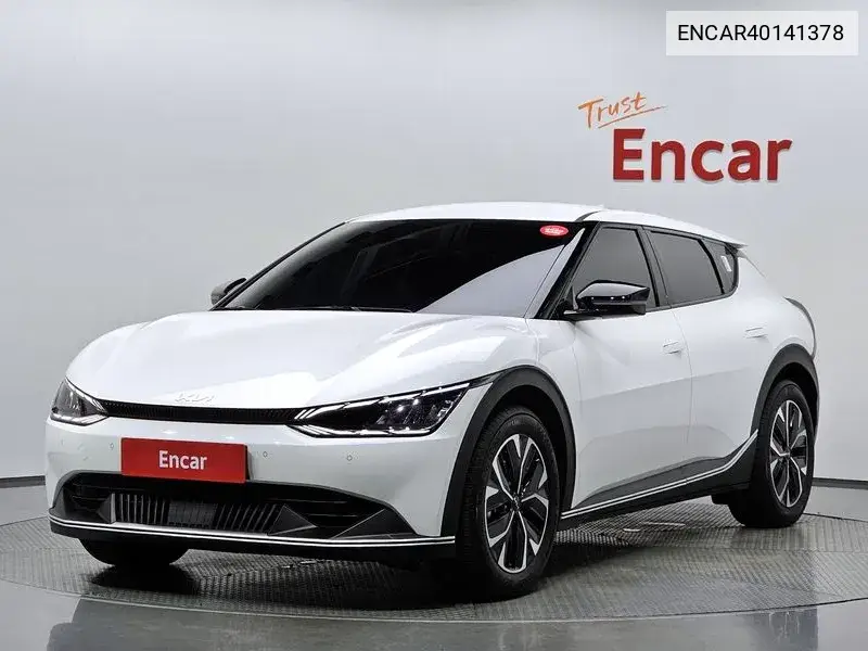 Kia EV6 2023 года выпуска