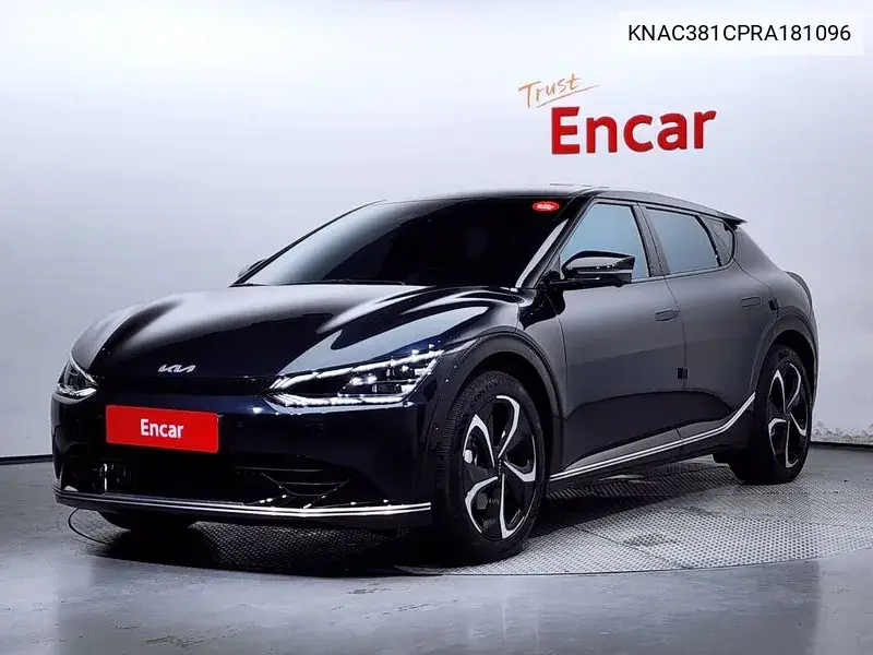 Kia EV6 2023 года выпуска