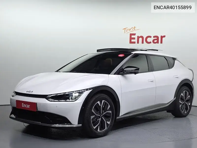 Kia EV6 2023 года выпуска