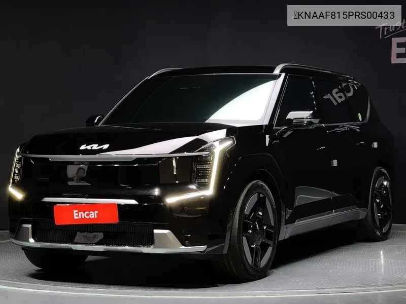Kia EV9 2023 года выпуска