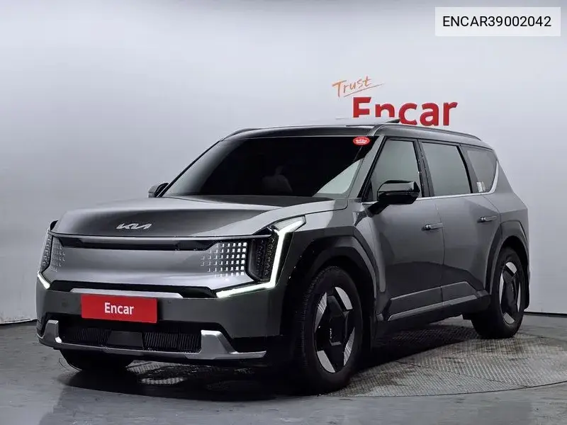 Kia EV9 2023 года выпуска